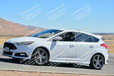 media/Oct-18-2025-Extreme Speed (Sat) [[d6d7e1fef1]]/Group 4 Orange/Session 2 (Turn 3)/